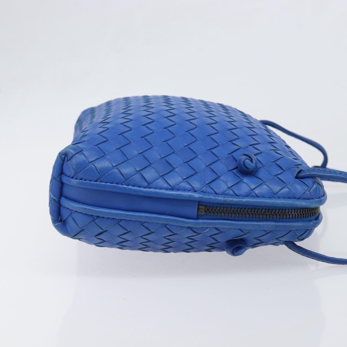 Bottega Veneta Nodini Intrecciato Nappa Blue Leather Shoulder Bag Bag (Pre-Owned)