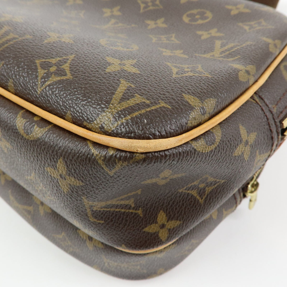 Louis Vuitton Reporter Monogram Canvas Brown Canvas Shoulder Bag Bag (Pre-Owned)