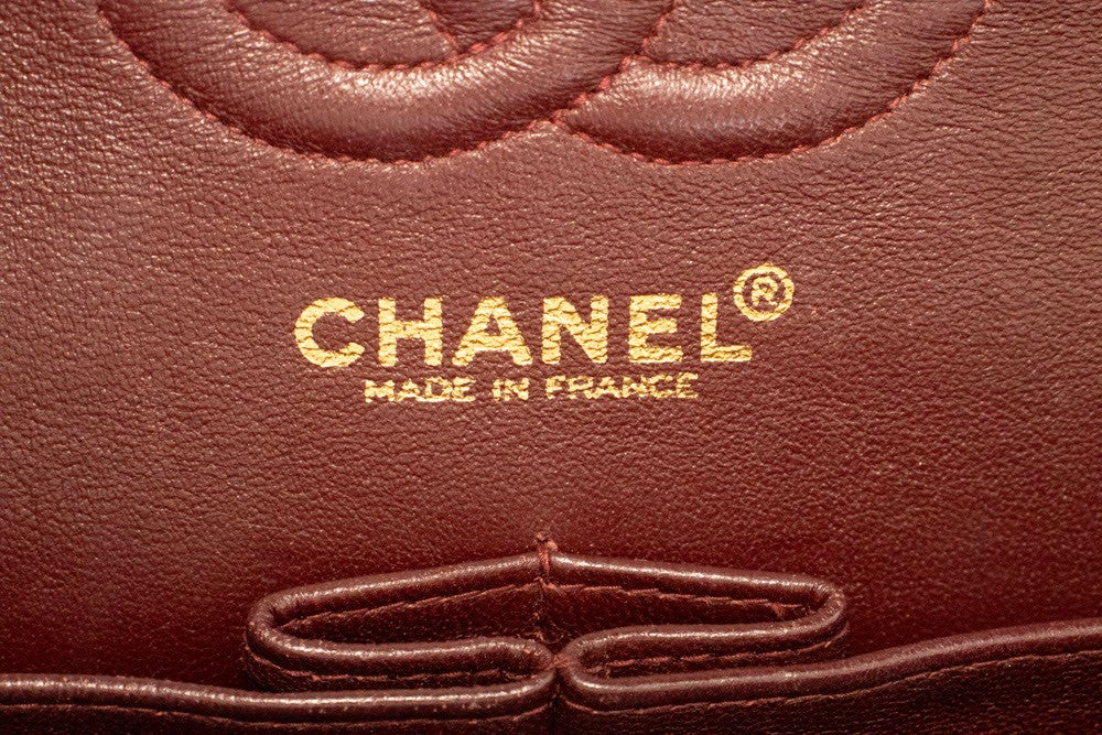 Chanel Classic Flap Lambskin Black Leather Crossbody Bag Bag (Pre-Owned)