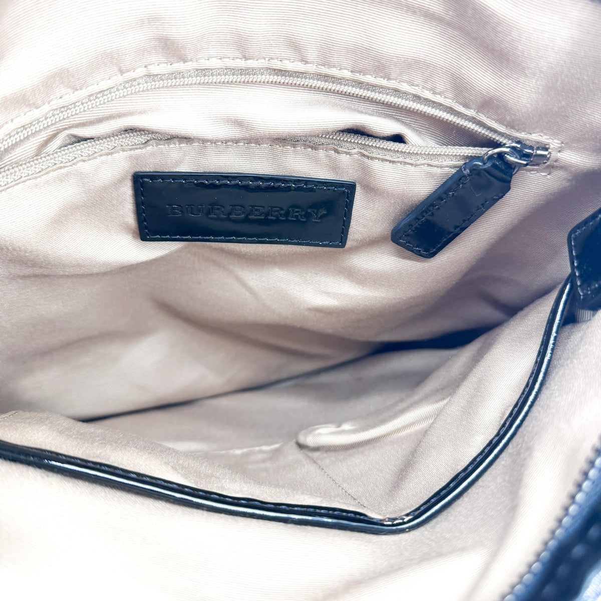 Burberry Dryden Nova Check Coated Canvas Black Canvas Crossbody Bag Bag (Pre-Owned)