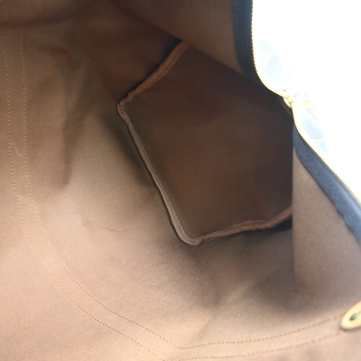 Louis Vuitton Keepall Monogram Canvas Brown Canvas Travel Bag Bag (Pre-Owned)