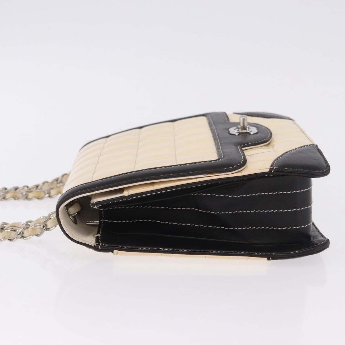 Chanel Vintage Chocolate Bar Cc Flap Patent Leather Beige Patent_Leather Shoulder Bag Bag (Pre-Owned)