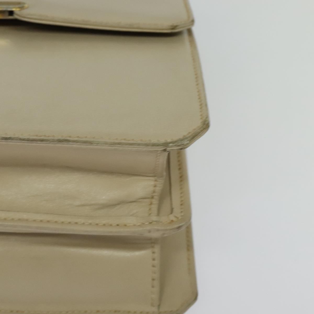 Gucci Vintage Flap Leather Beige Leather Shoulder Bag Bag (Pre-Owned)