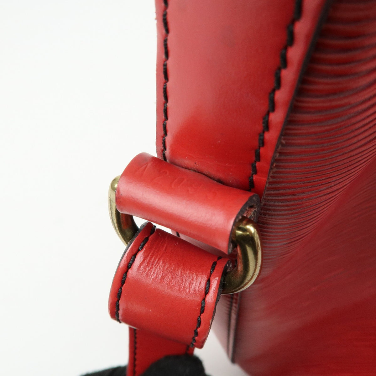 Louis Vuitton Petit Noe Epi Leather Red Leather Handbag (Pre-Owned)