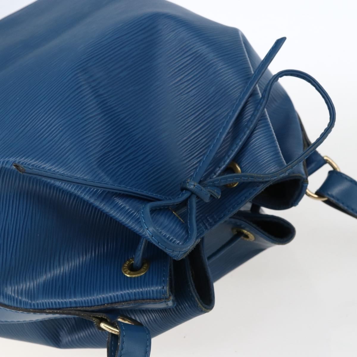 Louis Vuitton Noe Epi Leather Blue Leather Shoulder Bag Bag (Pre-Owned)