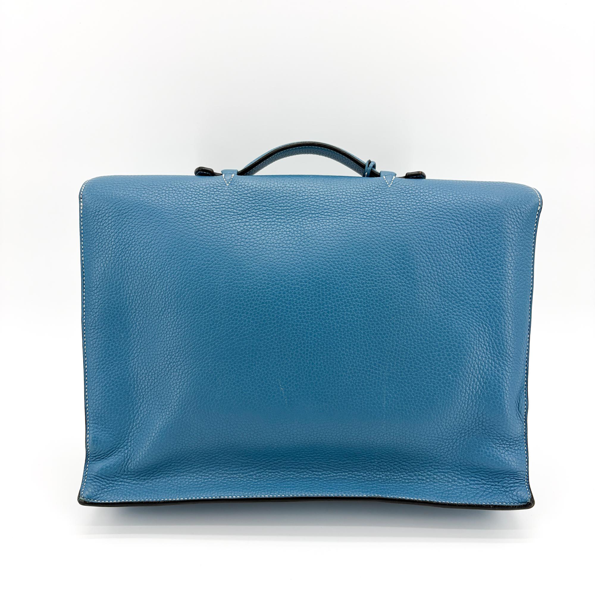 Hermes Sac A Depeches Togo Blue Leather Handbag (Pre-Owned)