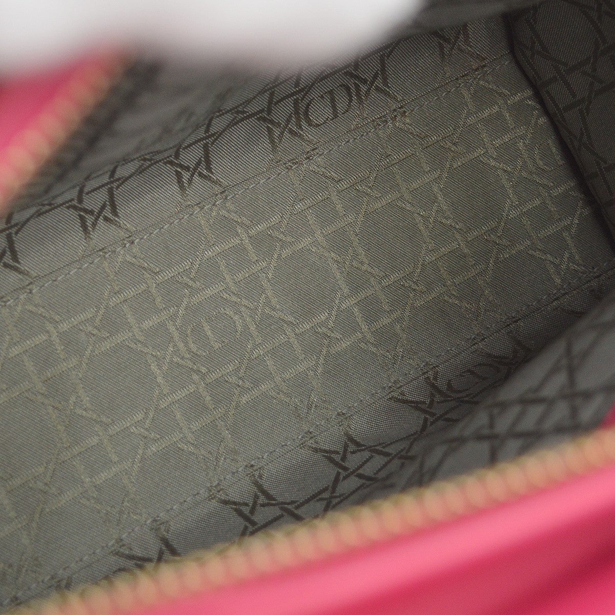 Christian Dior Lady Dior Cannage Pink Leather Handbag (Pre-Owned)