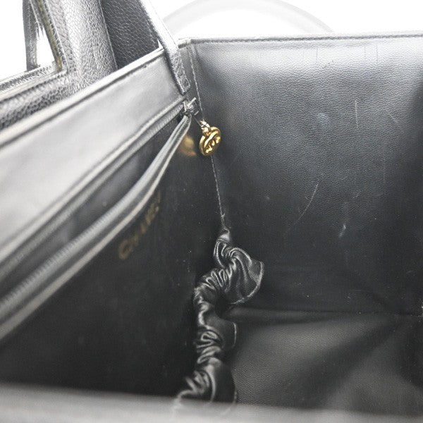 Chanel Vintage Vanity Case Calfskin Black Leather Handbag (Pre-Owned)