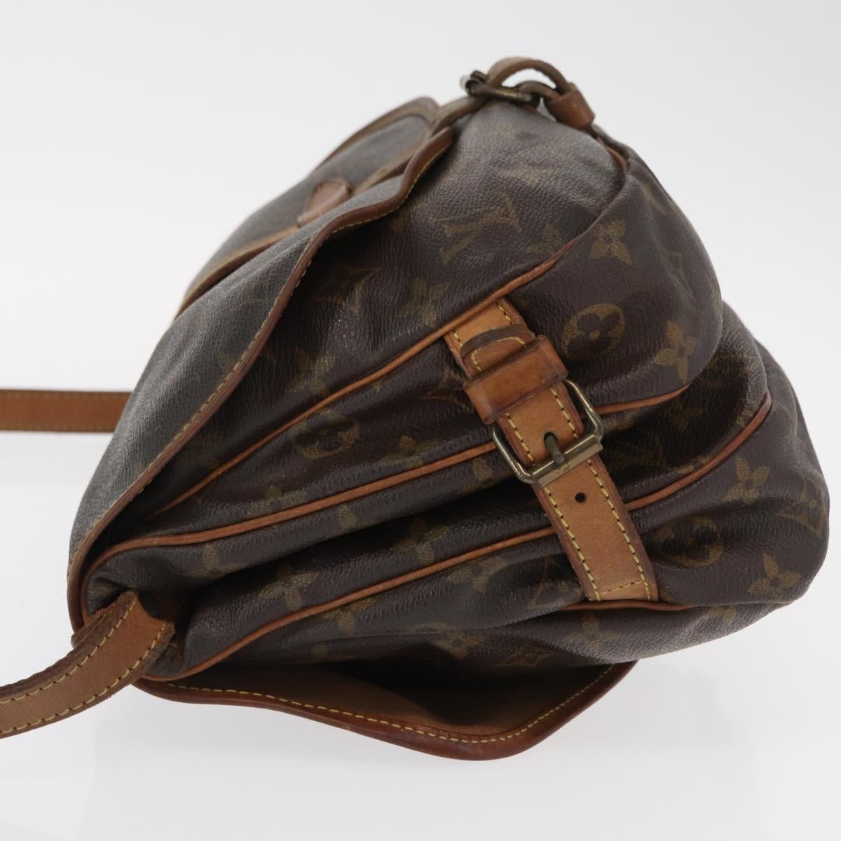 Louis Vuitton Saumur Monogram Canvas Brown Canvas Shoulder Bag Bag (Pre-Owned)
