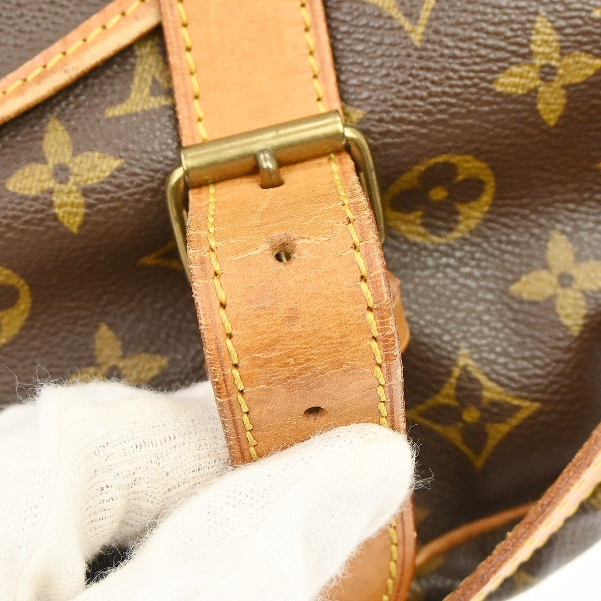 Louis Vuitton Saumur Monogram Canvas Brown Canvas Shoulder Bag Bag (Pre-Owned)