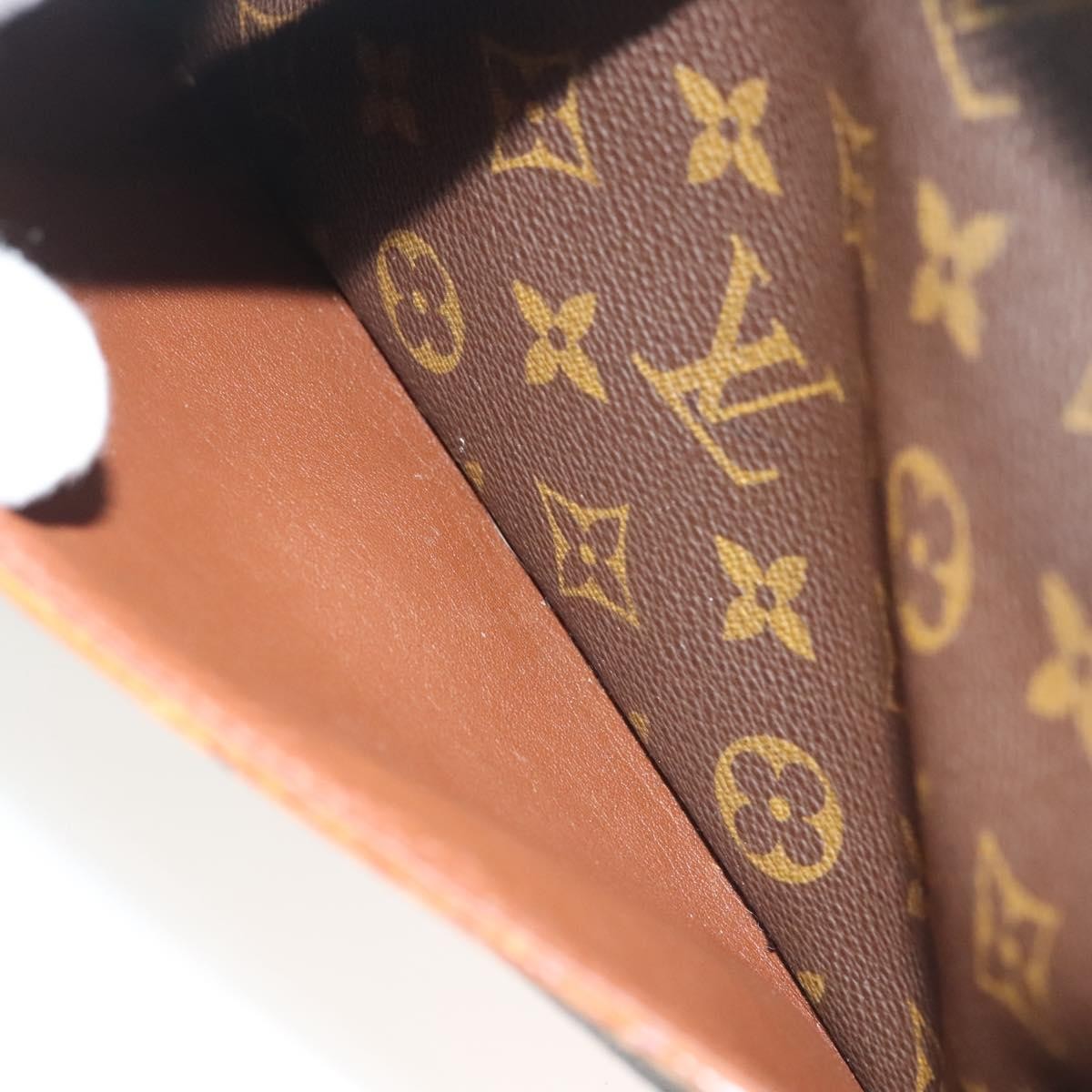 Louis Vuitton Compiegne Canvas Brown Canvas Clutche & Pouche Bag (Pre-Owned)