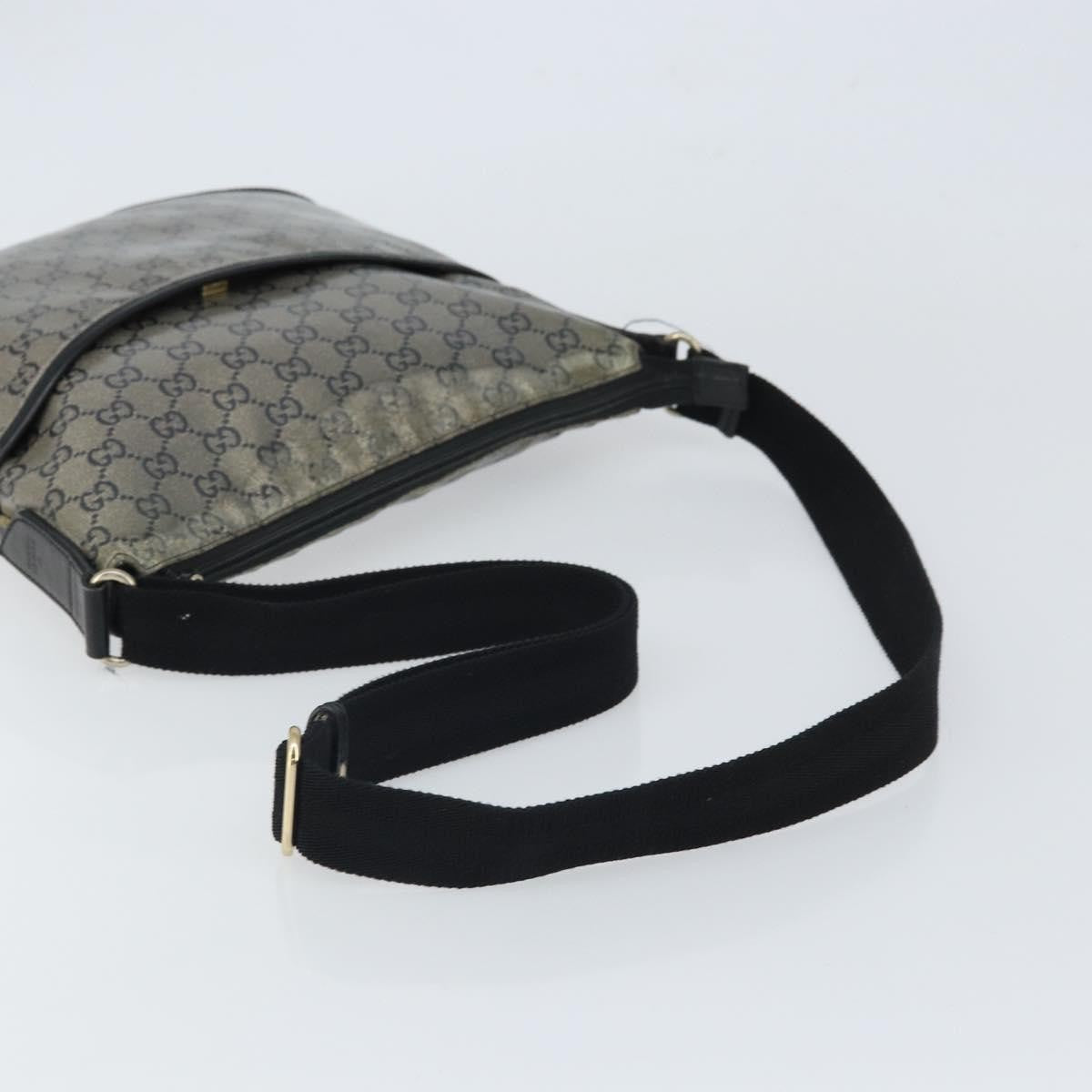 Gucci Zip Messenger Gg Canvas With Perforated Leather Navy Canvas Shoulder Bag Bag (Pre-Owned)
