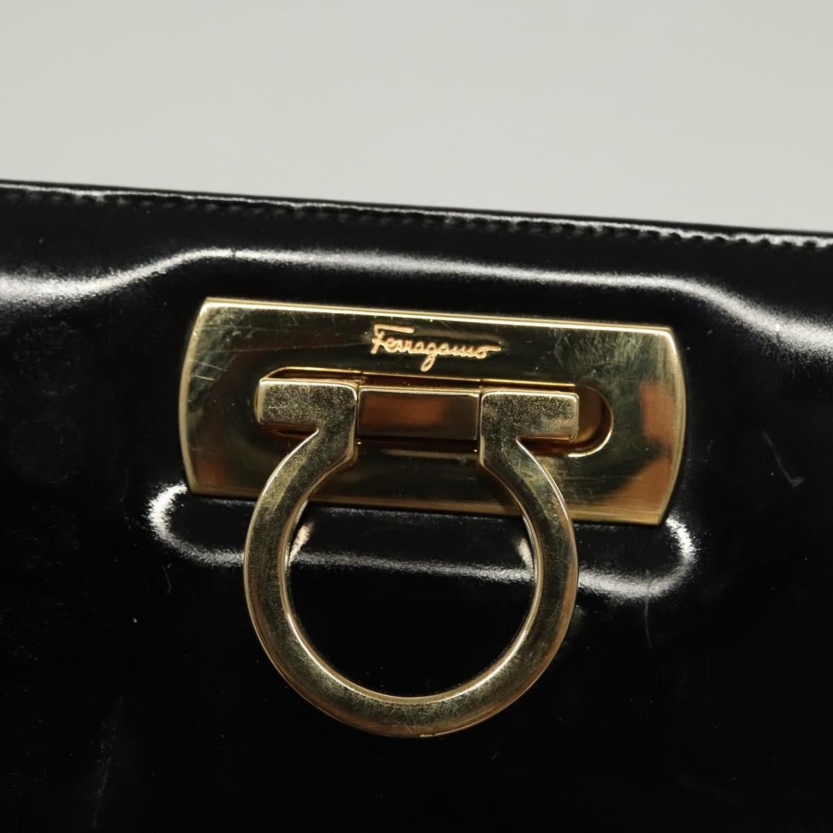 Salvatore Ferragamo Gancini Patent Leather Black Patent_Leather Shoulder Bag Bag (Pre-Owned)
