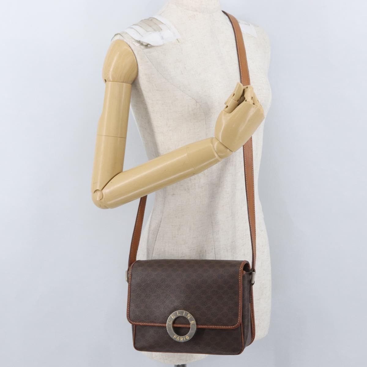 Celine Vintage Macadam Circle Logo Canvas And Leather Brown Canvas Shoulder Bag Bag (Pre-Owned)