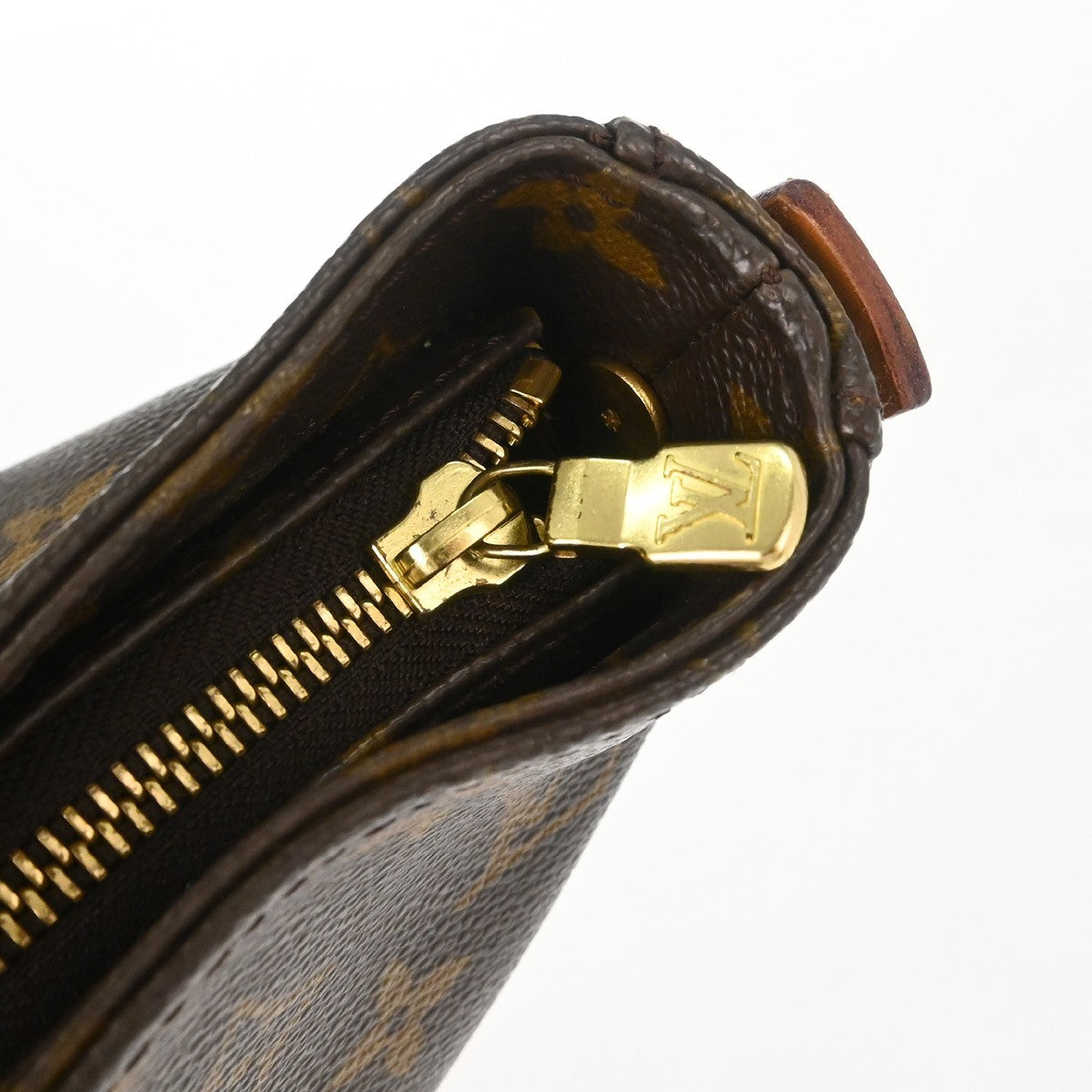 Louis Vuitton Monogram Looping Monogram Canvas Brown Canvas Shoulder Bag Bag (Pre-Owned)