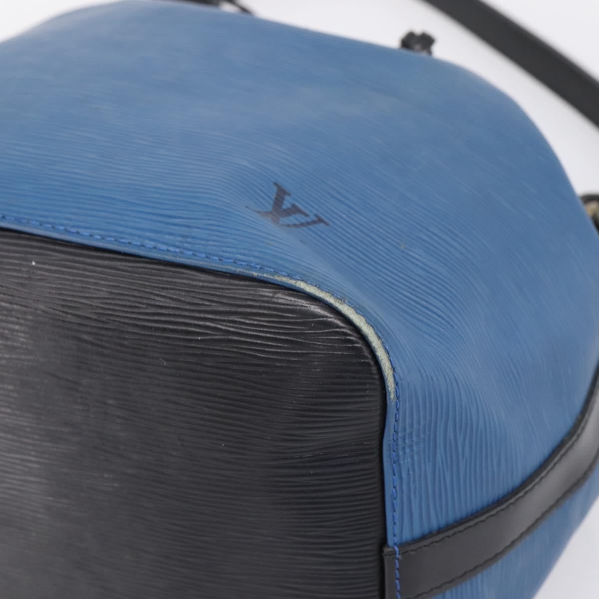 Louis Vuitton Bicolor Petit Noe Epi Leather Blue Leather Shoulder Bag Bag (Pre-Owned)