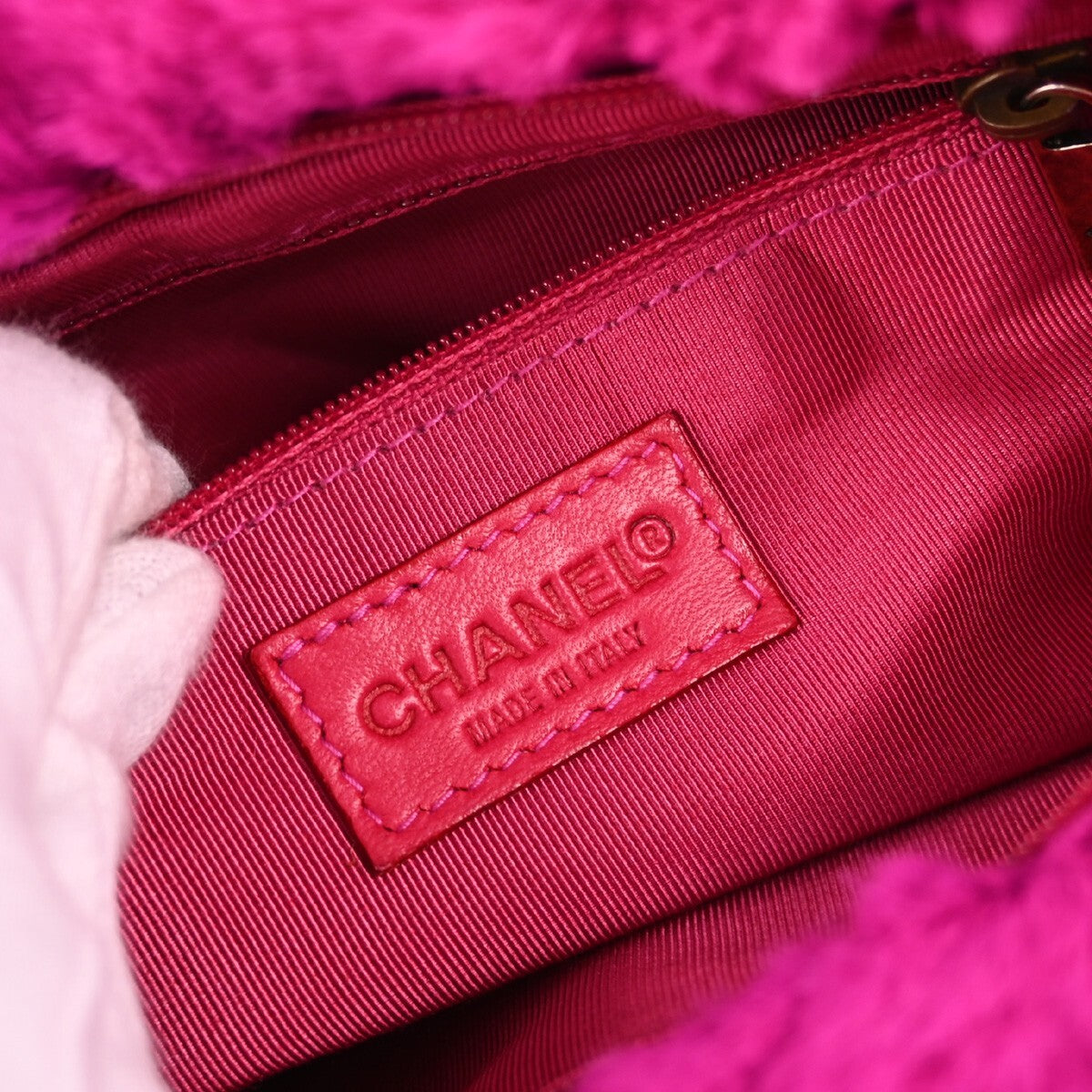 Chanel Vintage Cc Chain Rabbit Fur Pink Fur Shoulder Bag Bag (Pre-Owned)