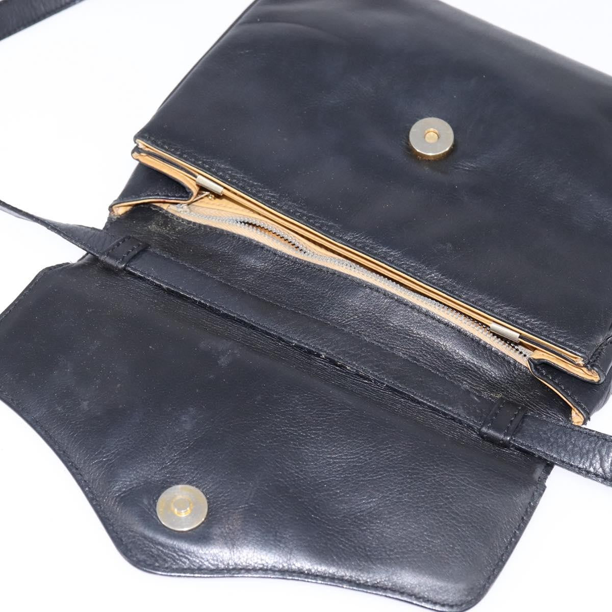 Celine Vintage Leather Black Leather Shoulder Bag Bag (Pre-Owned)