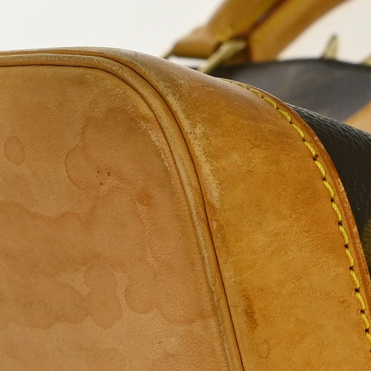 Louis Vuitton Alma Monogram Brown Canvas Handbag (Pre-Owned)