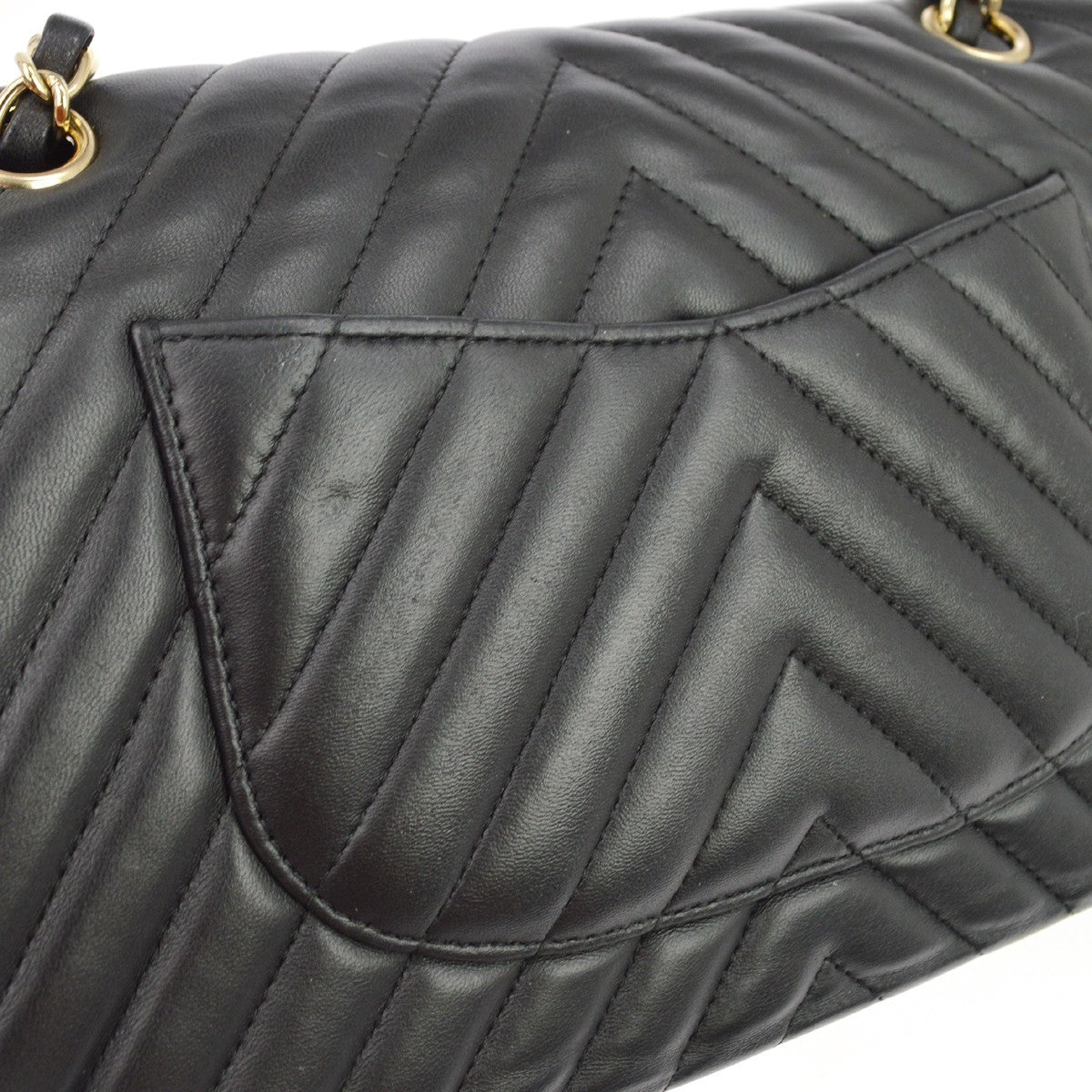 Chanel Classic Double Flap Quilted Lambskin Black Leather Handbag (Pre-Owned)