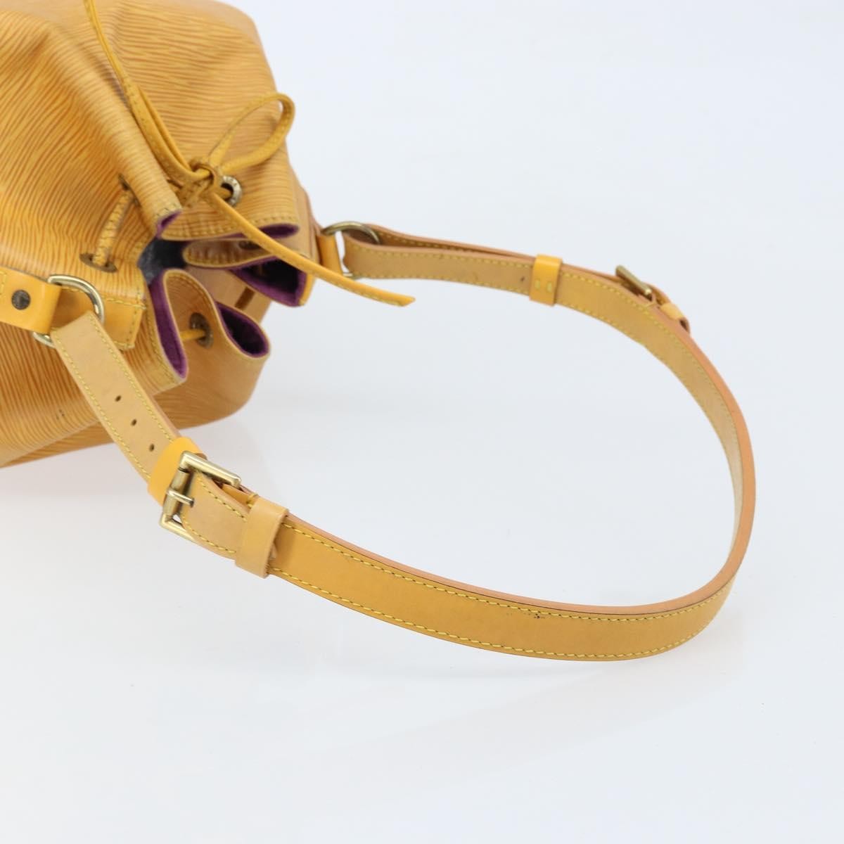Louis Vuitton Petit Noe Nm Epi Leather Yellow Leather Shoulder Bag Bag (Pre-Owned)