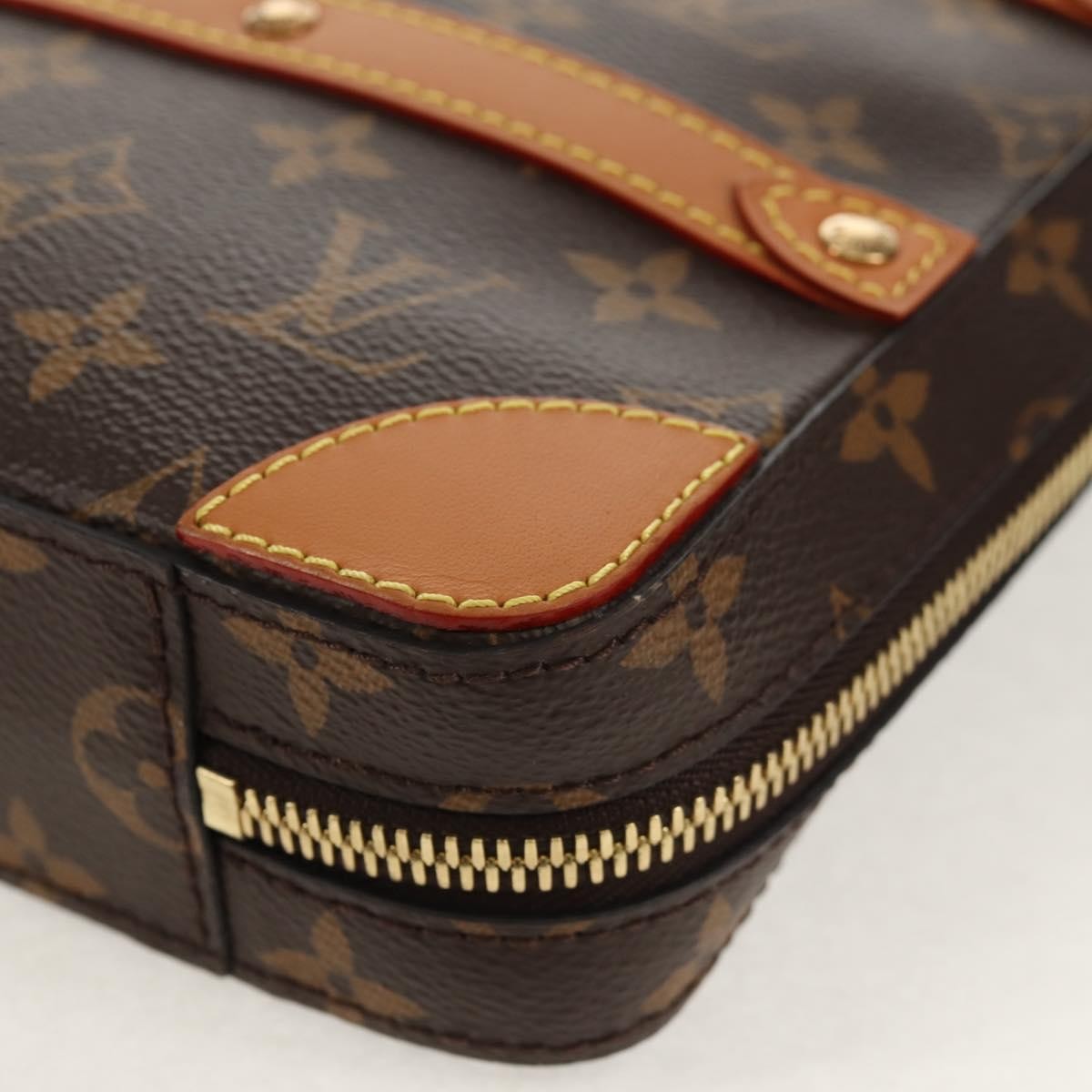 Louis Vuitton Soft Trunk Messenger Monogram Canvas Brown Canvas Shoulder Bag Bag (Pre-Owned)