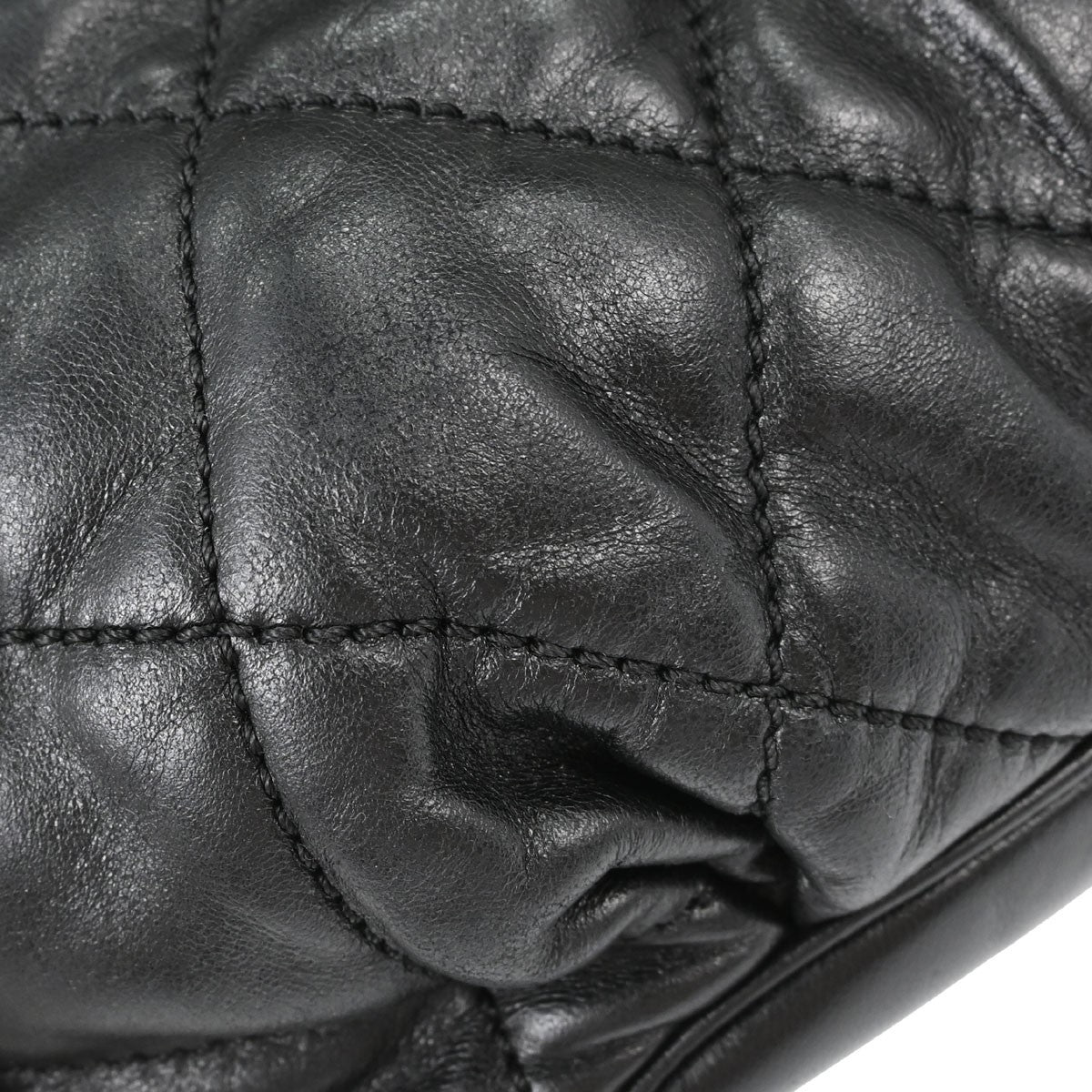 Chanel Cloudy Bundle Bowler Quilted Lambskin Black Leather Handbag (Pre-Owned)