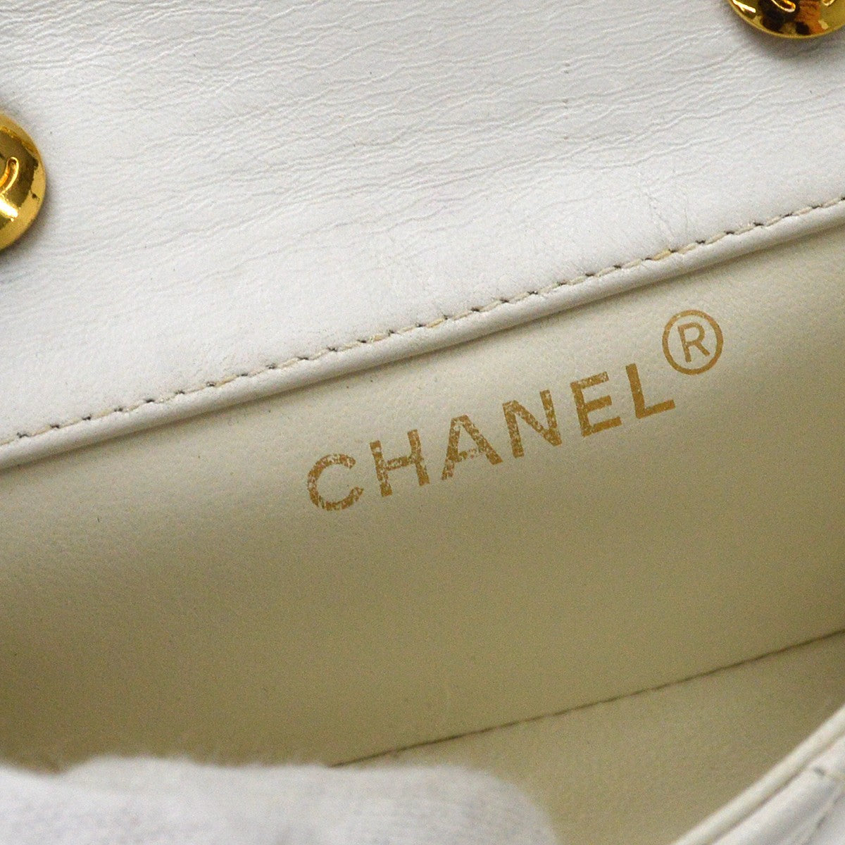 Chanel Vintage Full Flap Quilted Lambskin White Leather Shoulder Bag Bag (Pre-Owned)