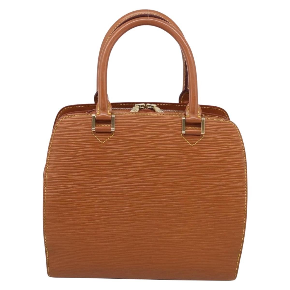 Louis Vuitton Pont Neuf Epi Leather Gold Leather Handbag (Pre-Owned)