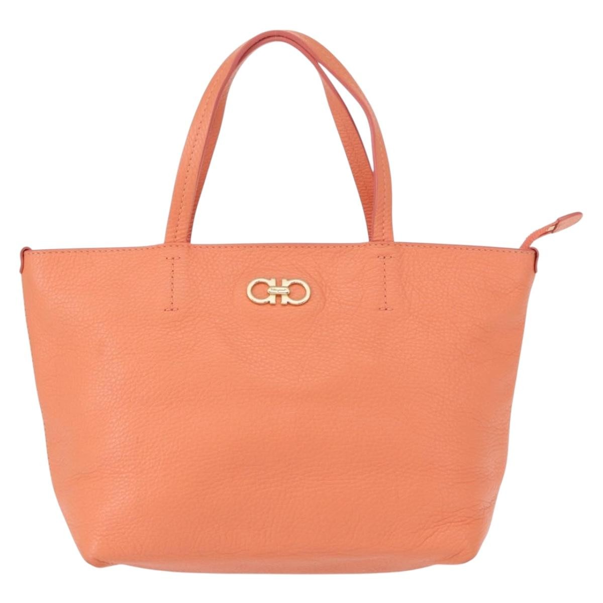 Salvatore Ferragamo Gancini Leather Pink Leather Handbag (Pre-Owned)