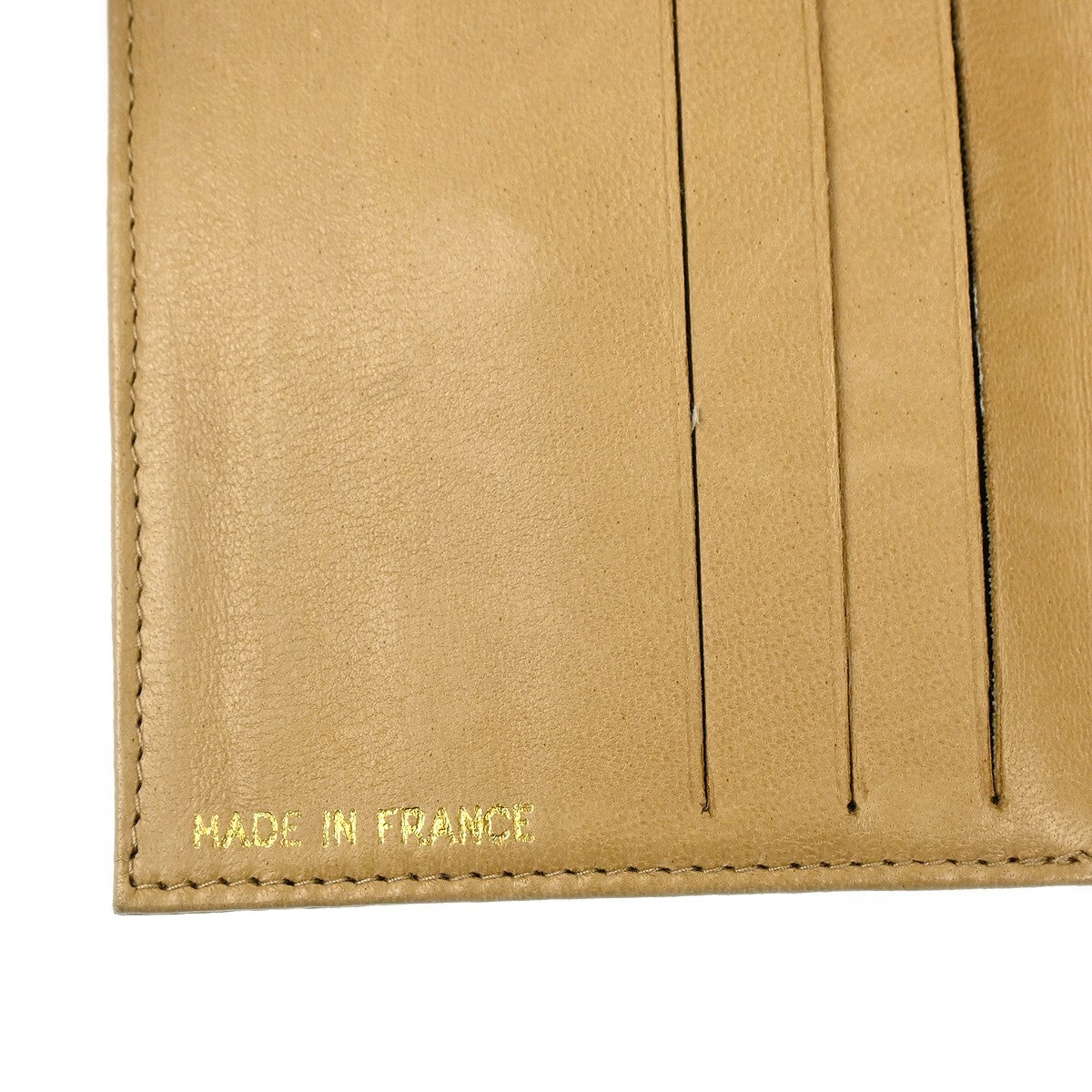 Chanel Vintage Timeless Cc Bifold Caviar Beige Leather Wallets Accessory (Pre-Owned)