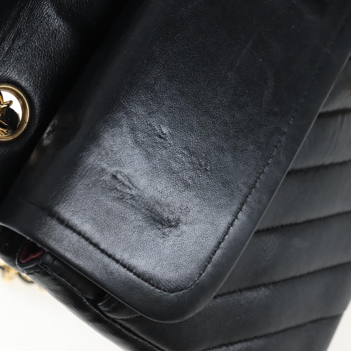 Chanel Double Stitch Full Flap Chevron Lambskin Black Leather Handbag (Pre-Owned)