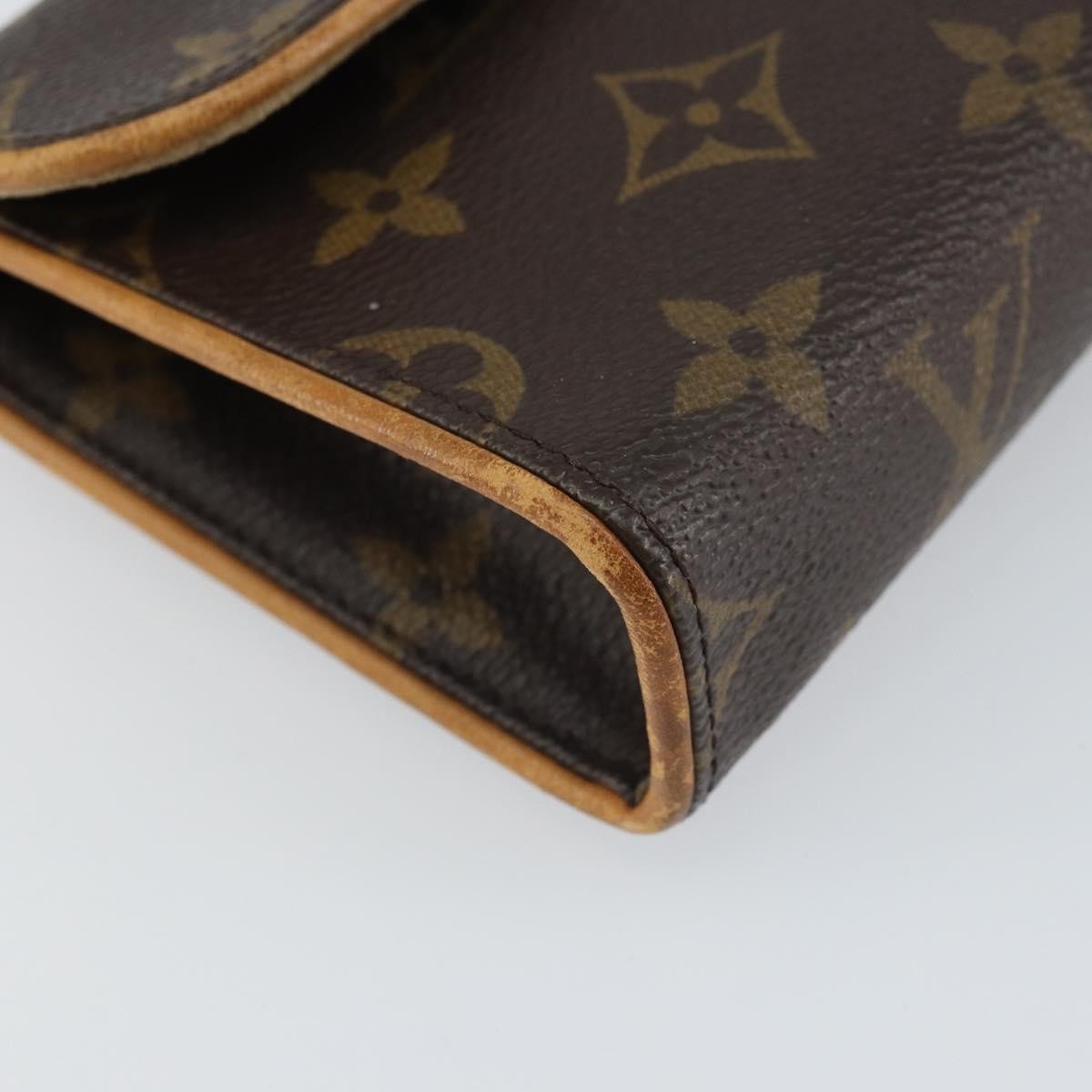 Louis Vuitton Florentine Waist Monogram Canvas Brown Canvas Clutche & Pouche Bag (Pre-Owned)