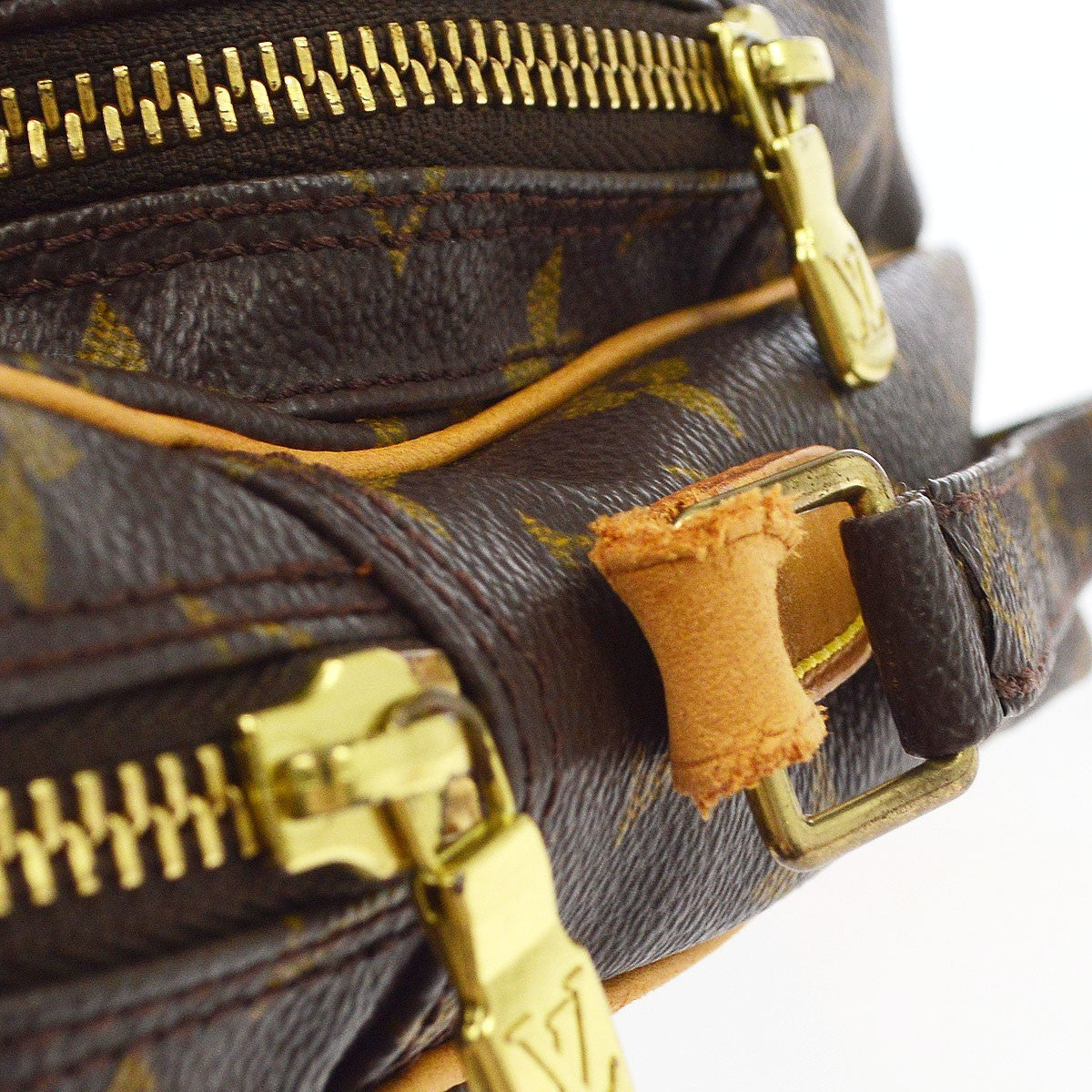 Louis Vuitton Amazone Monogram Canvas Brown Canvas Shoulder Bag Bag (Pre-Owned)