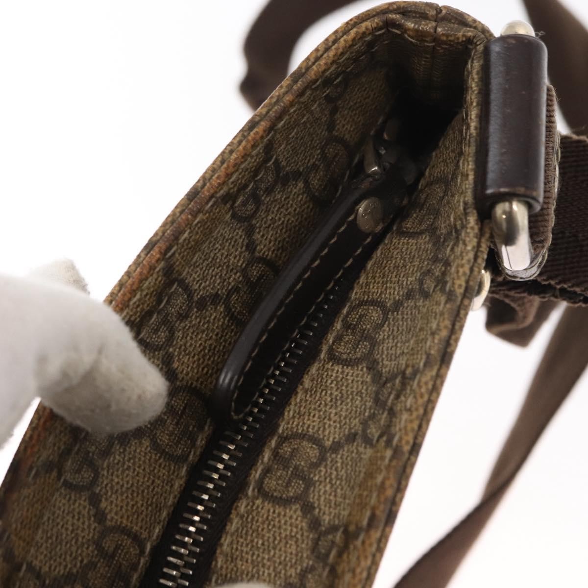 Gucci Flat Messenger Gg Coated Canvas Beige Pvc Shoulder Bag Bag (Pre-Owned)