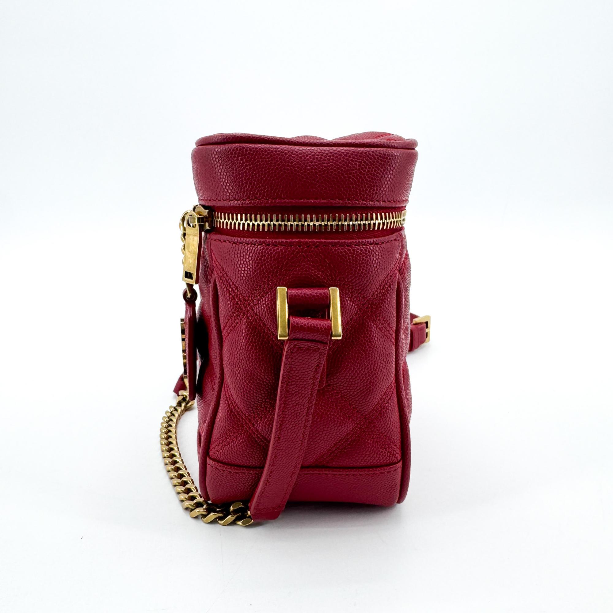 Saint Laurent 80'S Vanity Quilted Leather Red Leather Handbag (Pre-Owned)