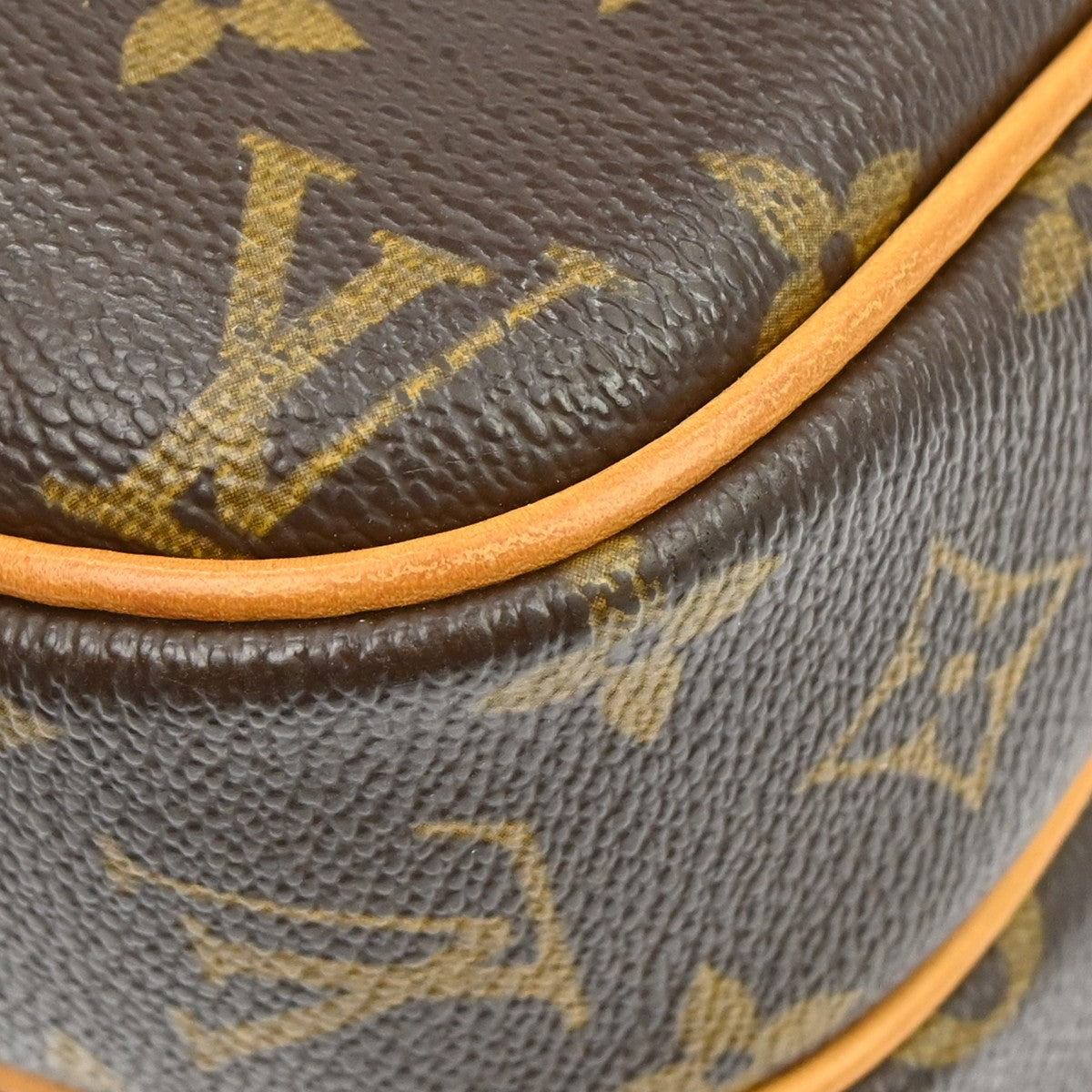 Louis Vuitton Reporter Monogram Brown Canvas Shoulder Bag Bag (Pre-Owned)