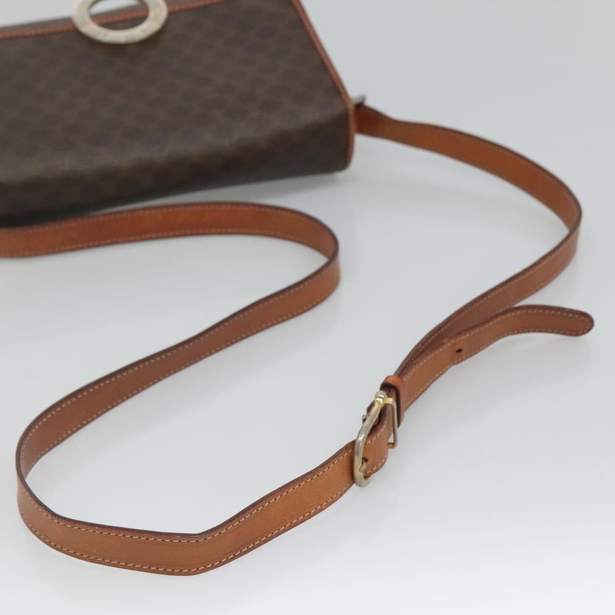 Celine Vintage Macadam Circle Logo Canvas And Leather Brown Canvas Shoulder Bag Bag (Pre-Owned)