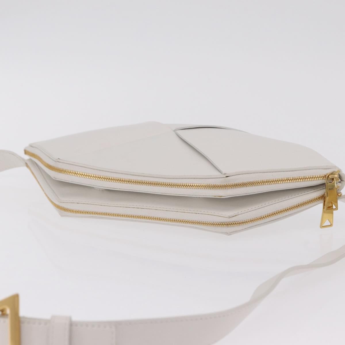 Bottega Veneta Nappa19 Pouch With Strap Maxi Intrecciato Leather White Leather Clutche & Pouche Bag (Pre-Owned)