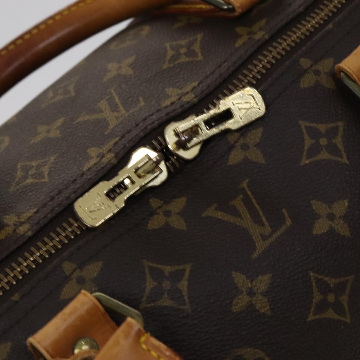 Louis Vuitton Keepall Monogram Canvas Brown Canvas Travel Bag Bag (Pre-Owned)
