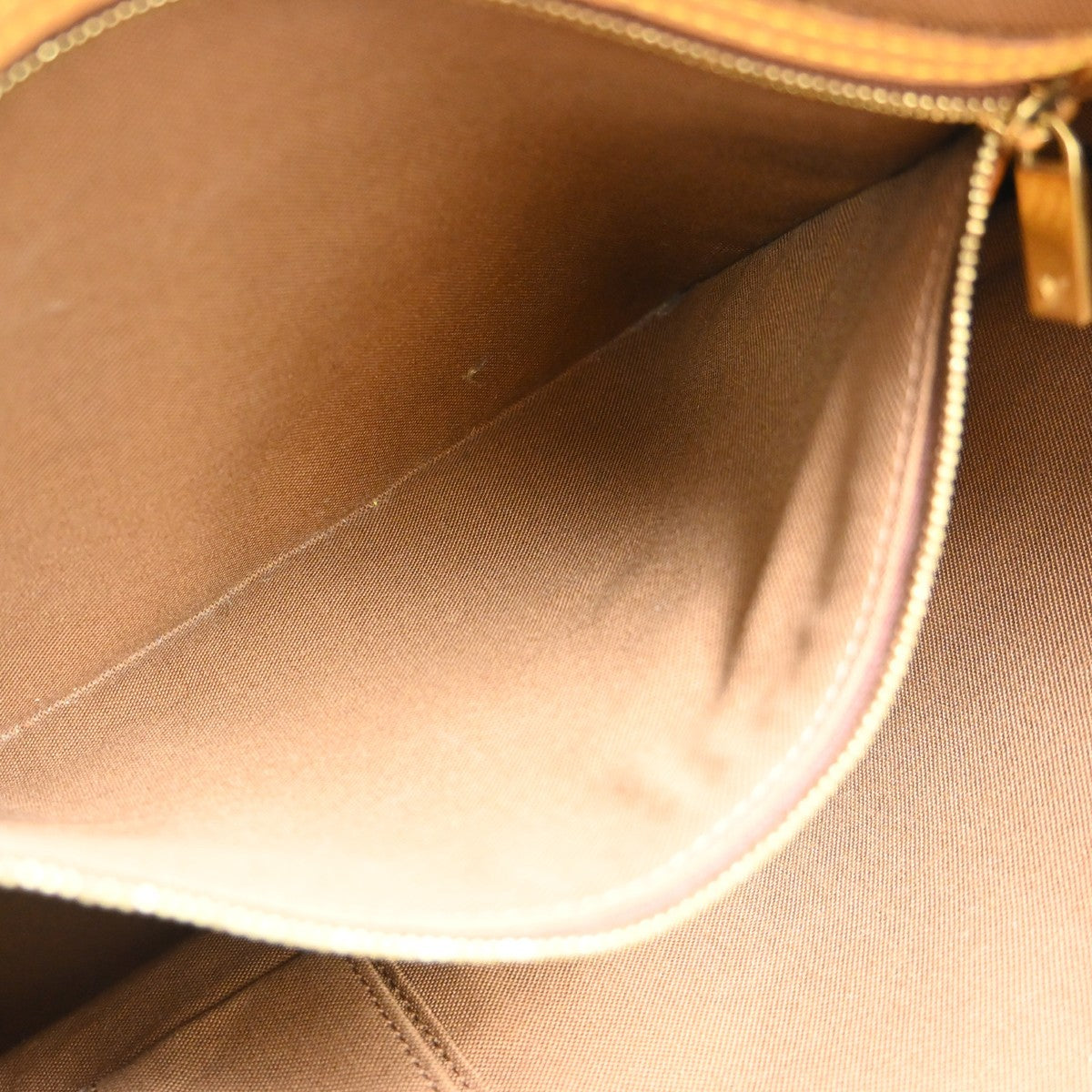 Louis Vuitton Cabas Mezzo Monogram Canvas Brown Canvas Tote Bag Bag (Pre-Owned)