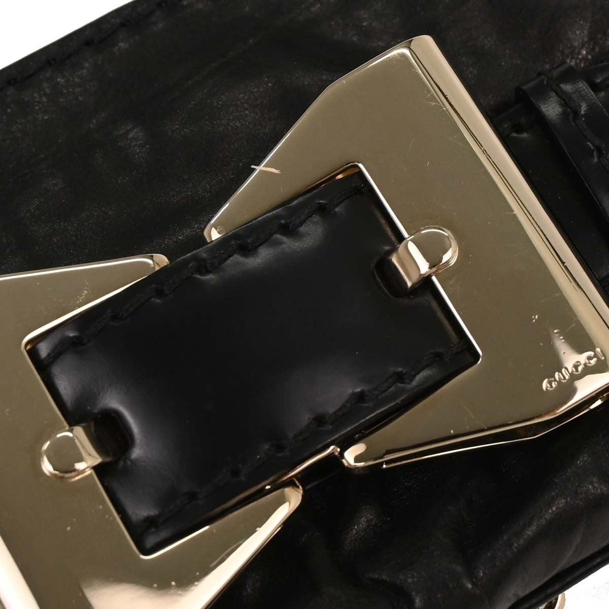 Gucci Vintage Leather Black Leather Handbag (Pre-Owned)