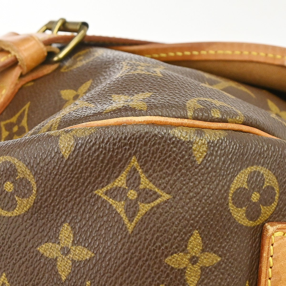 Louis Vuitton Saumur Monogram Canvas Brown Canvas Shoulder Bag Bag (Pre-Owned)