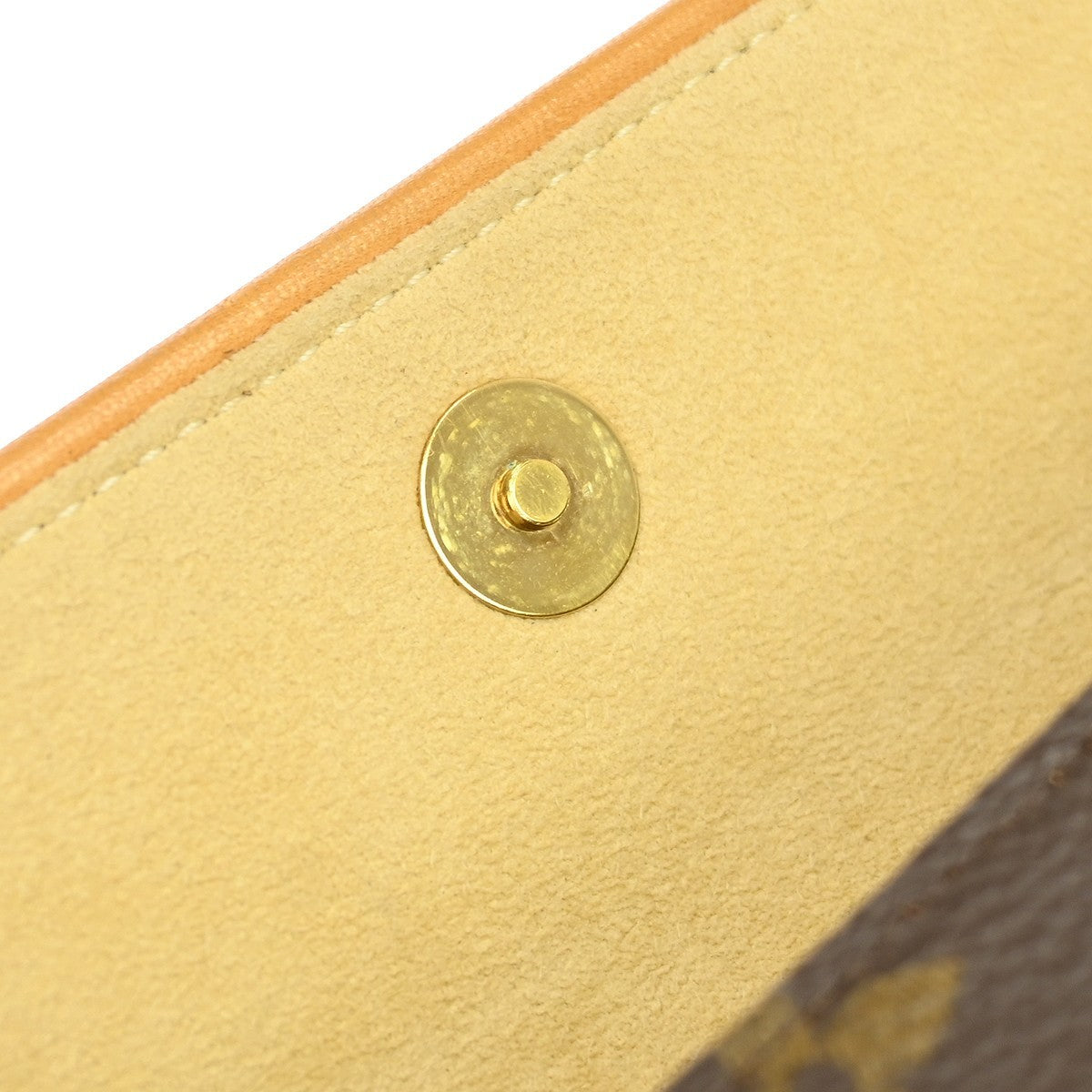Louis Vuitton Florentine Pochette Canvas Brown Canvas Clutche & Pouche Bag (Pre-Owned)