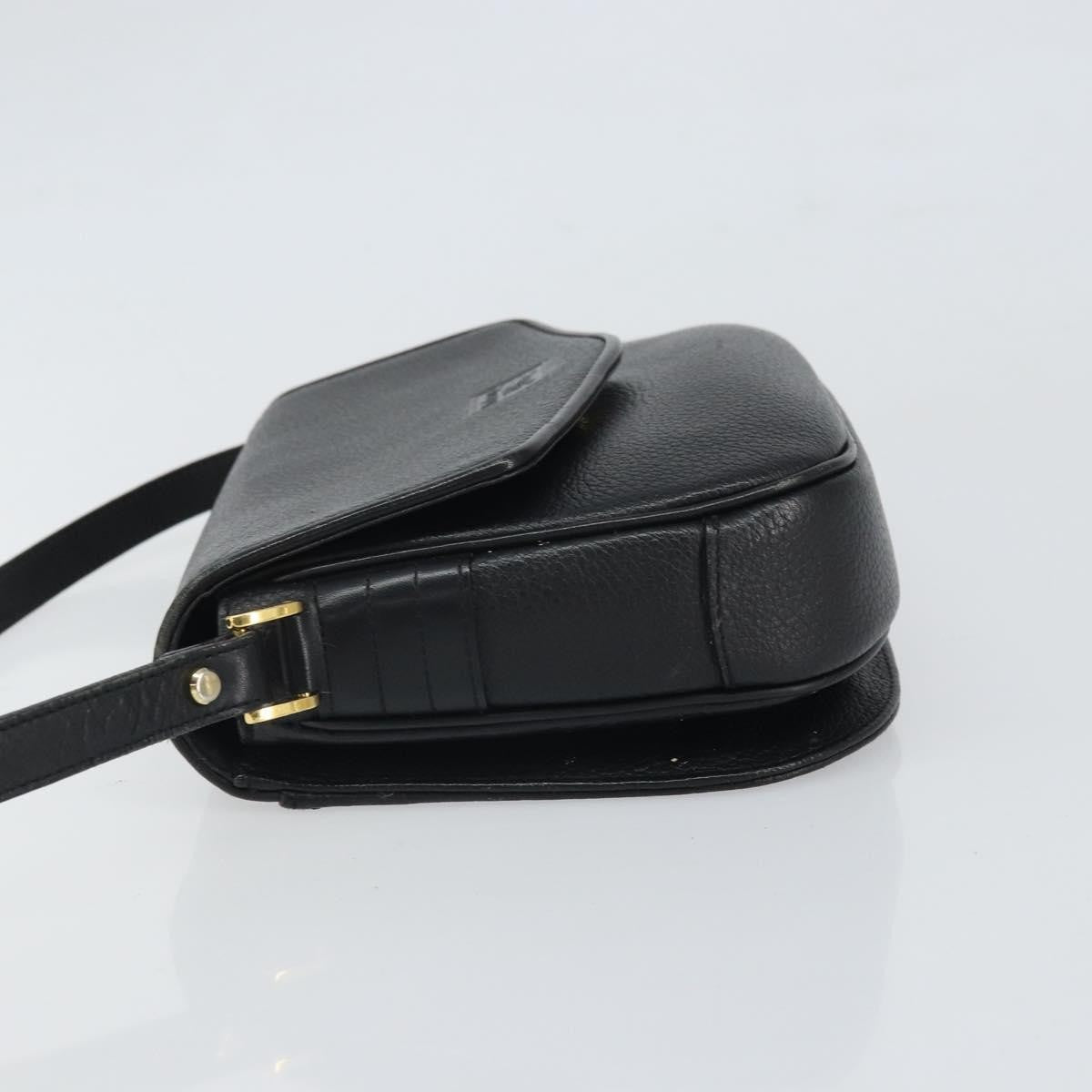 Burberry Vintage Leather Black Leather Shoulder Bag Bag (Pre-Owned)