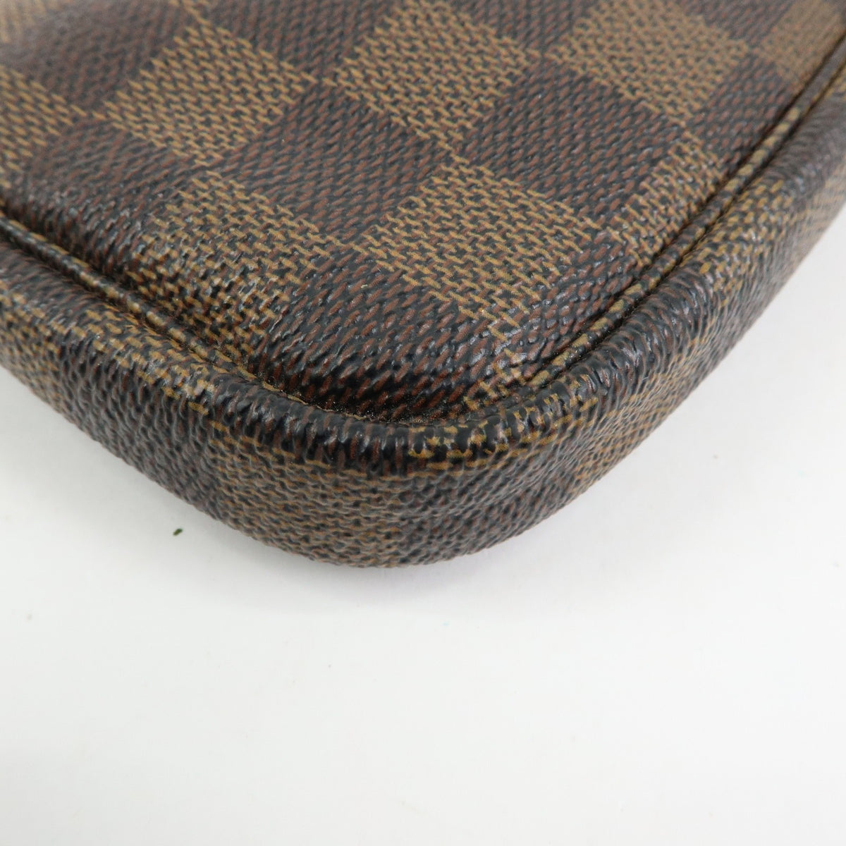 Louis Vuitton Pochette Accessoires Damier Brown Canvas Clutche & Pouche Bag (Pre-Owned)