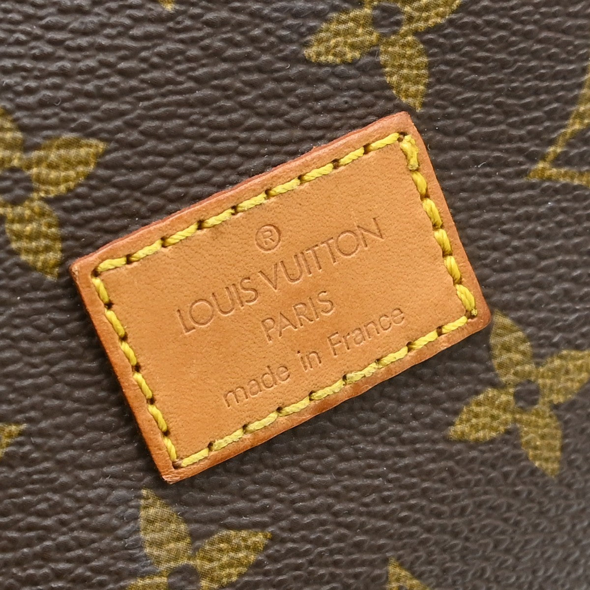 Louis Vuitton Saumur Monogram Brown Canvas Shoulder Bag Bag (Pre-Owned)