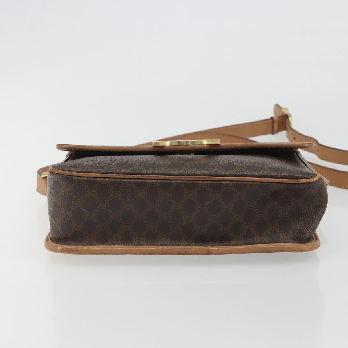 Celine Vintage Macadam Circle Logo Canvas And Leather Brown Canvas Shoulder Bag Bag (Pre-Owned)