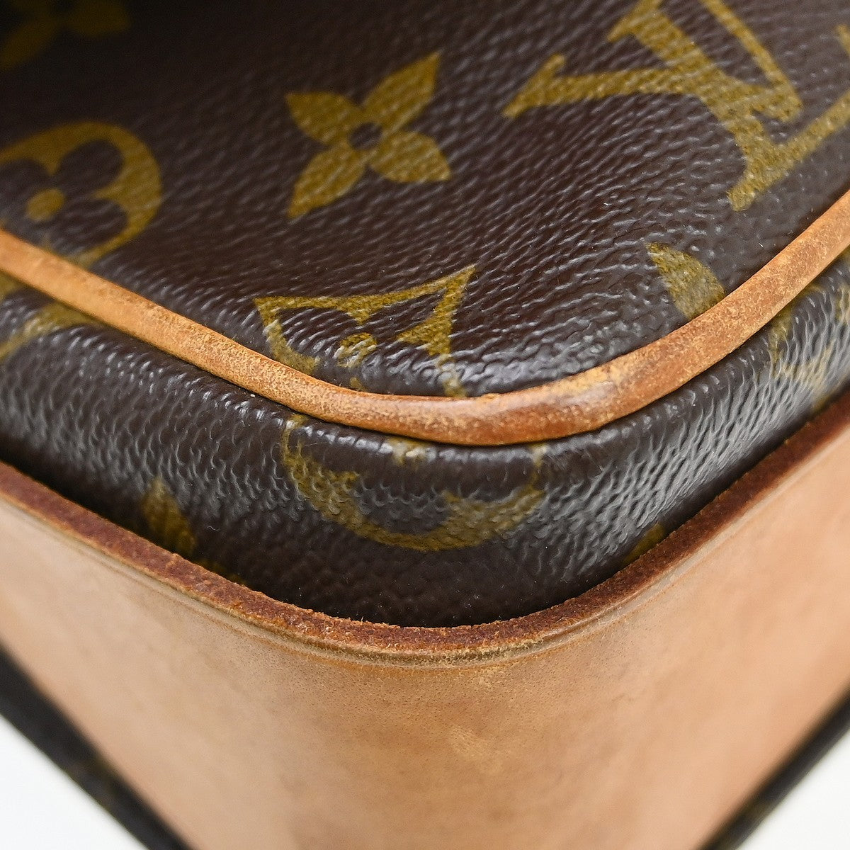 Louis Vuitton Cartouchiere Monogram Canvas Brown Canvas Handbag (Pre-Owned)