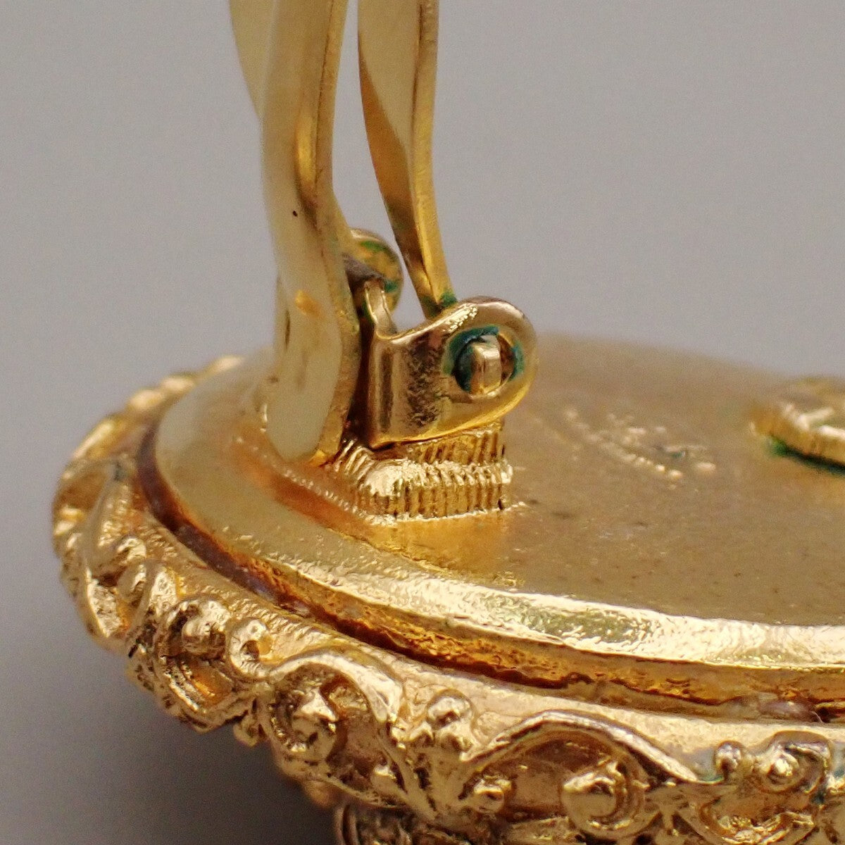 Chanel Vintage Cc Logo Round Clip-On Metal With Crystals Gold Gold_Plated,Pearl Earrings Jewelry (Pre-Owned)